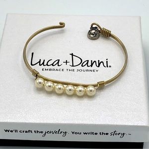Luca + Danni Crystal Pearl Bracelet